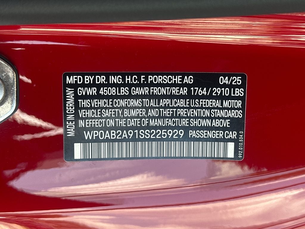 2025 Porsche 911 Carrera GTS