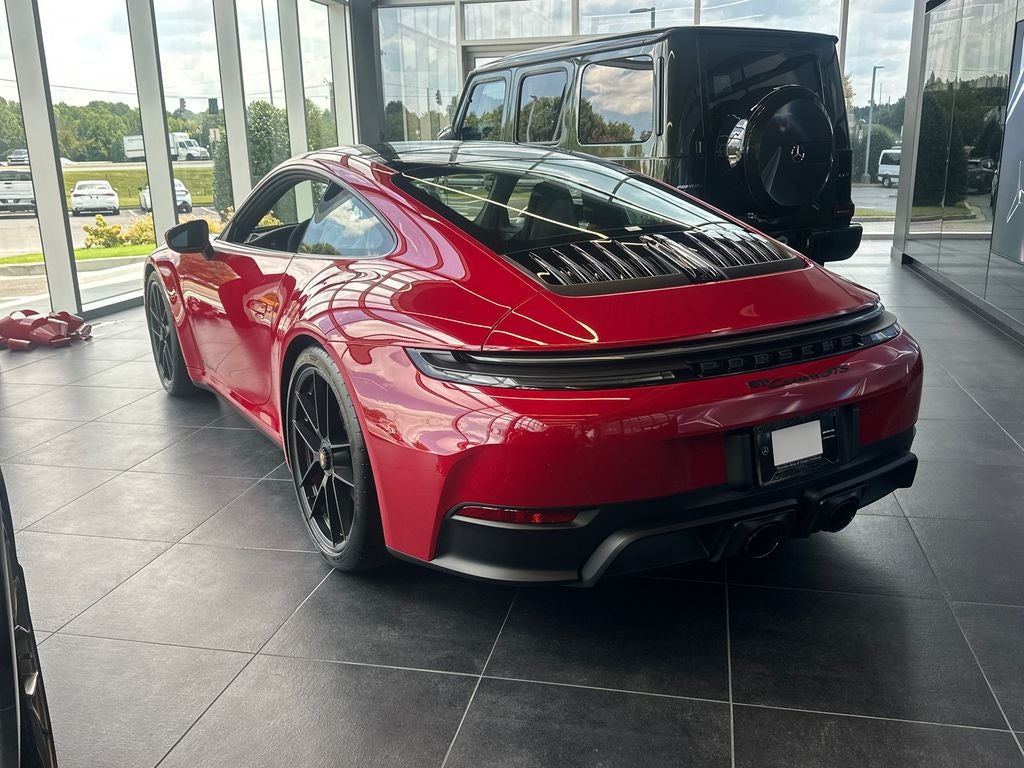 2025 Porsche 911 Carrera GTS