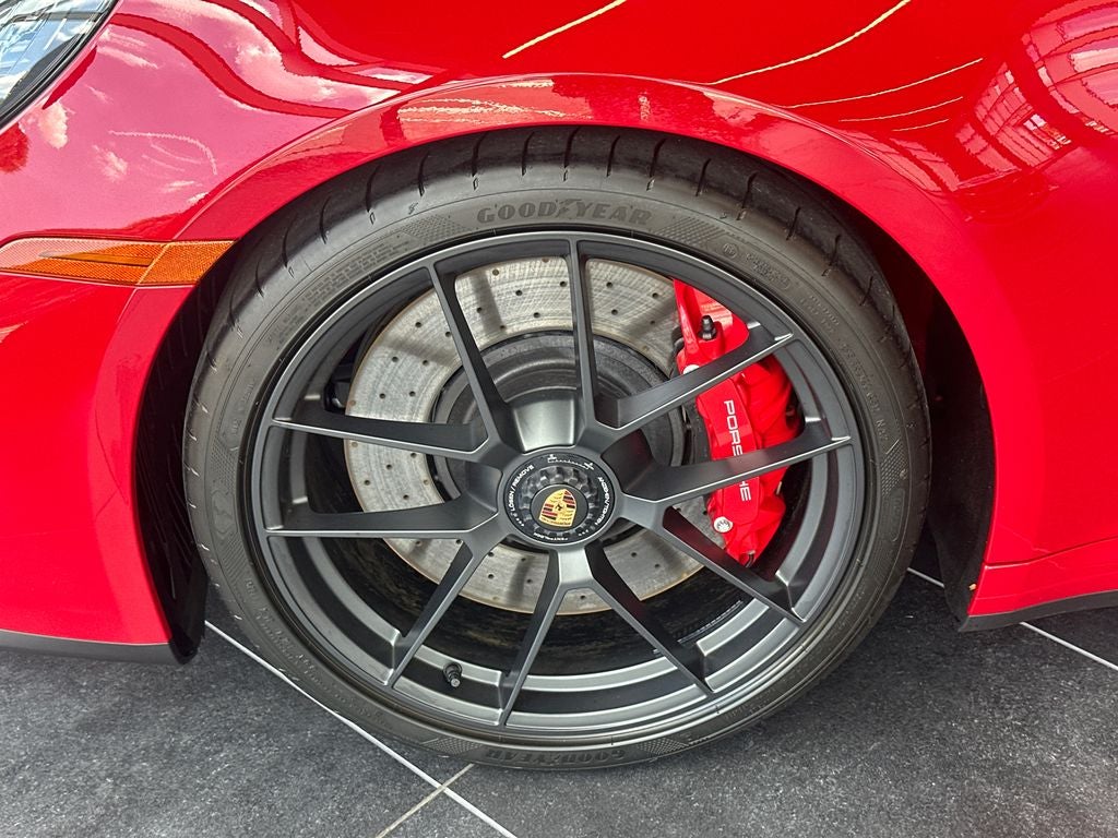 2025 Porsche 911 Carrera GTS