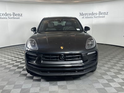 2023 Porsche Macan T