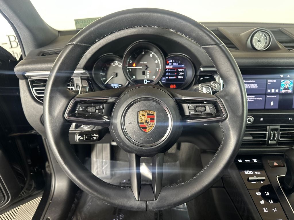 2023 Porsche Macan T