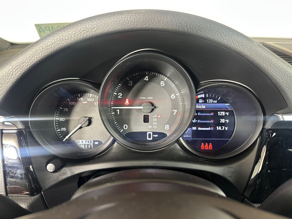 2023 Porsche Macan T