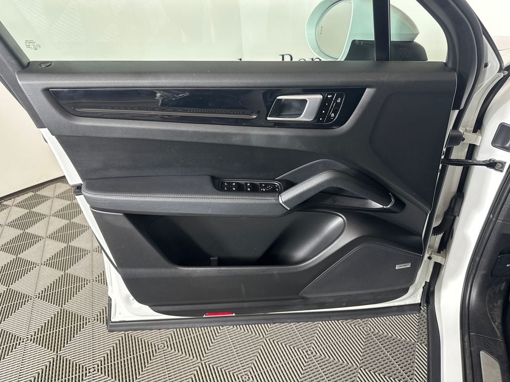 2021 Porsche Cayenne S
