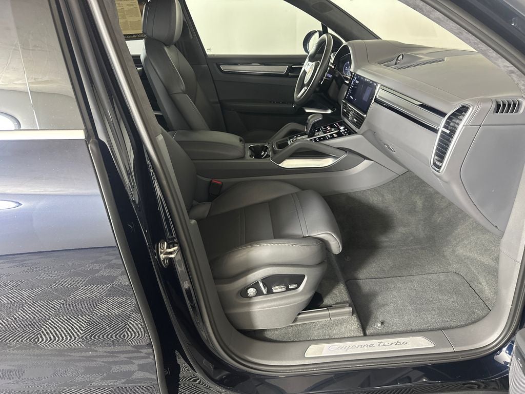 2020 Porsche Cayenne Turbo