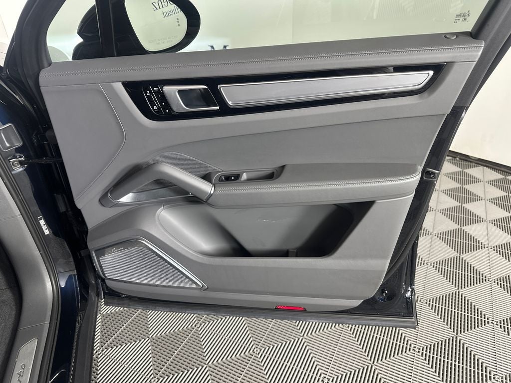 2020 Porsche Cayenne Turbo