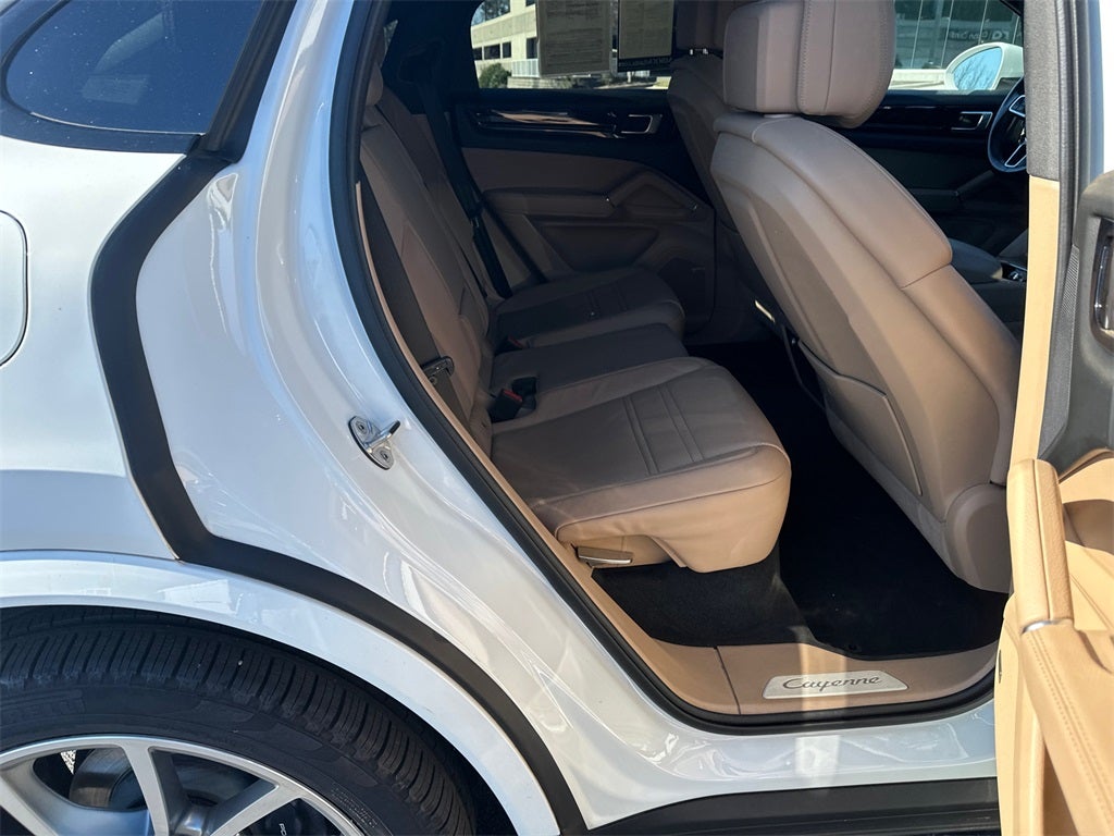 2021 Porsche Cayenne Coupe Base