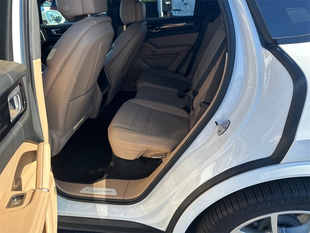 2021 Porsche Cayenne Coupe Base