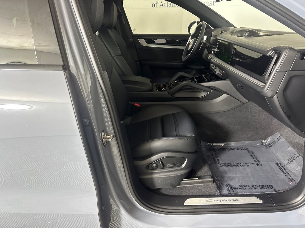 2025 Porsche Cayenne Coupe Base