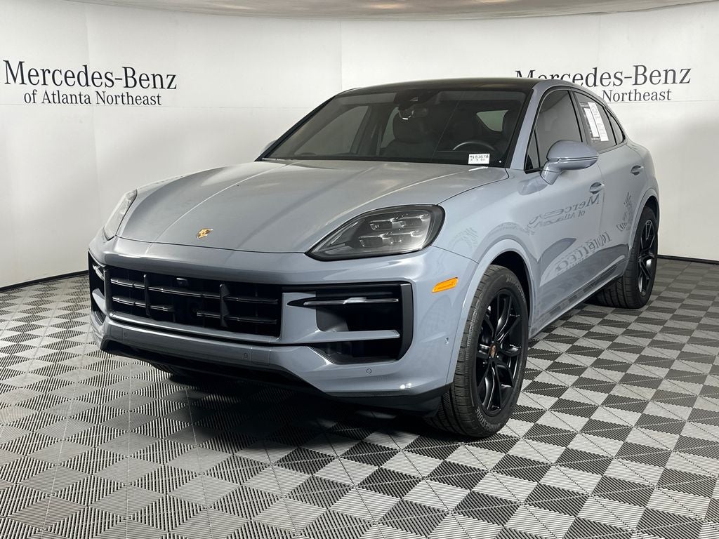 2025 Porsche Cayenne Coupe Base