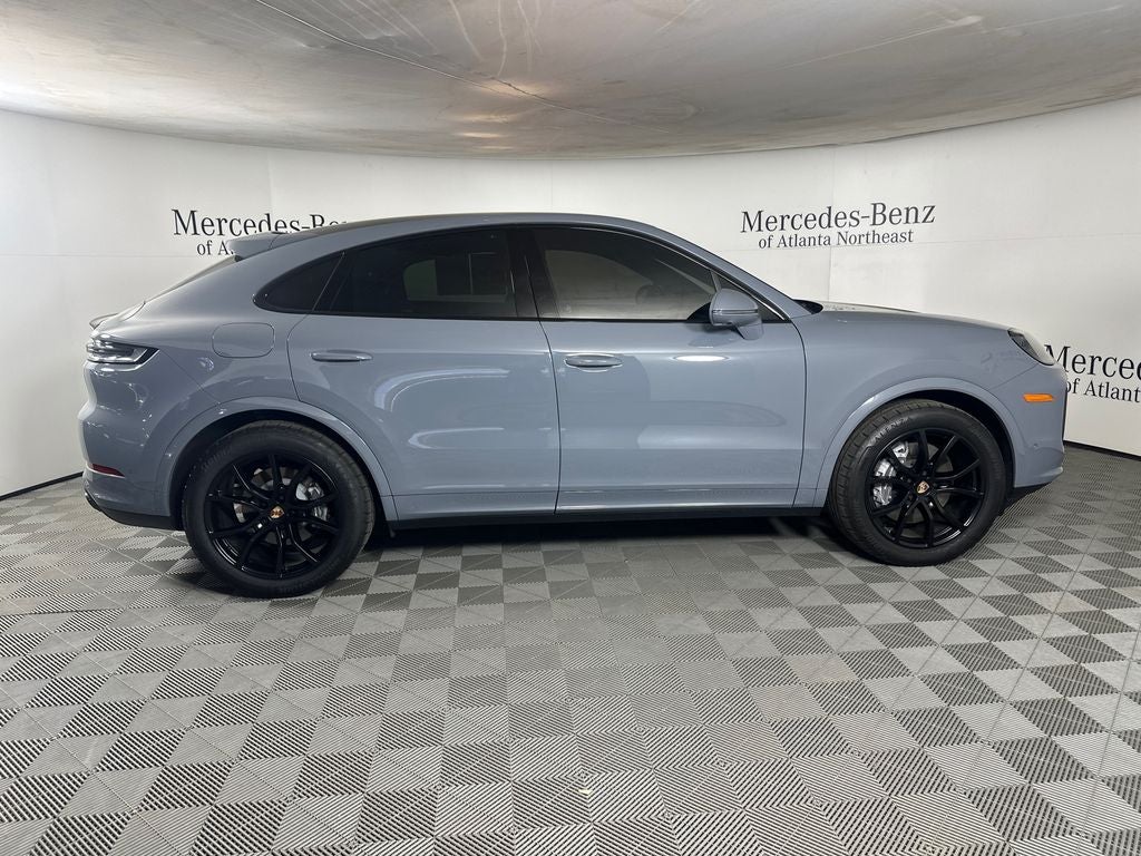 2025 Porsche Cayenne Coupe Base