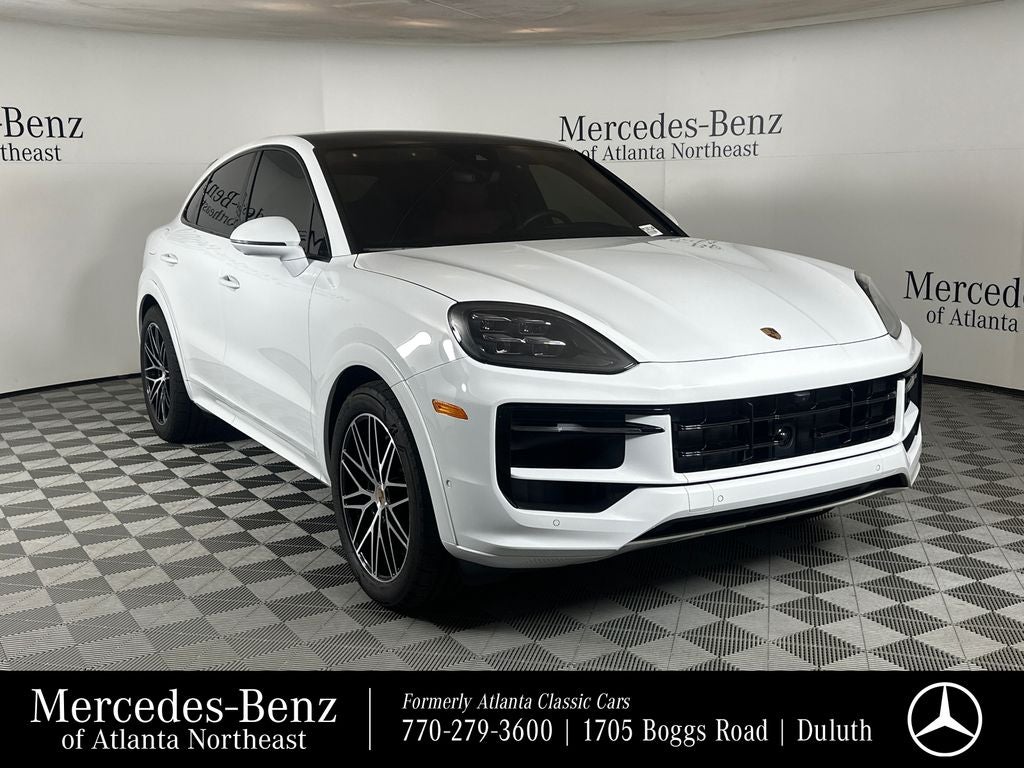 2025 Porsche Cayenne Coupe Base
