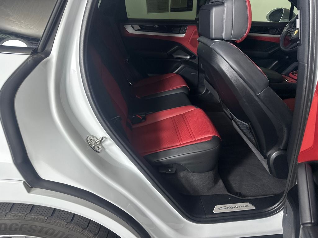 2025 Porsche Cayenne Coupe Base