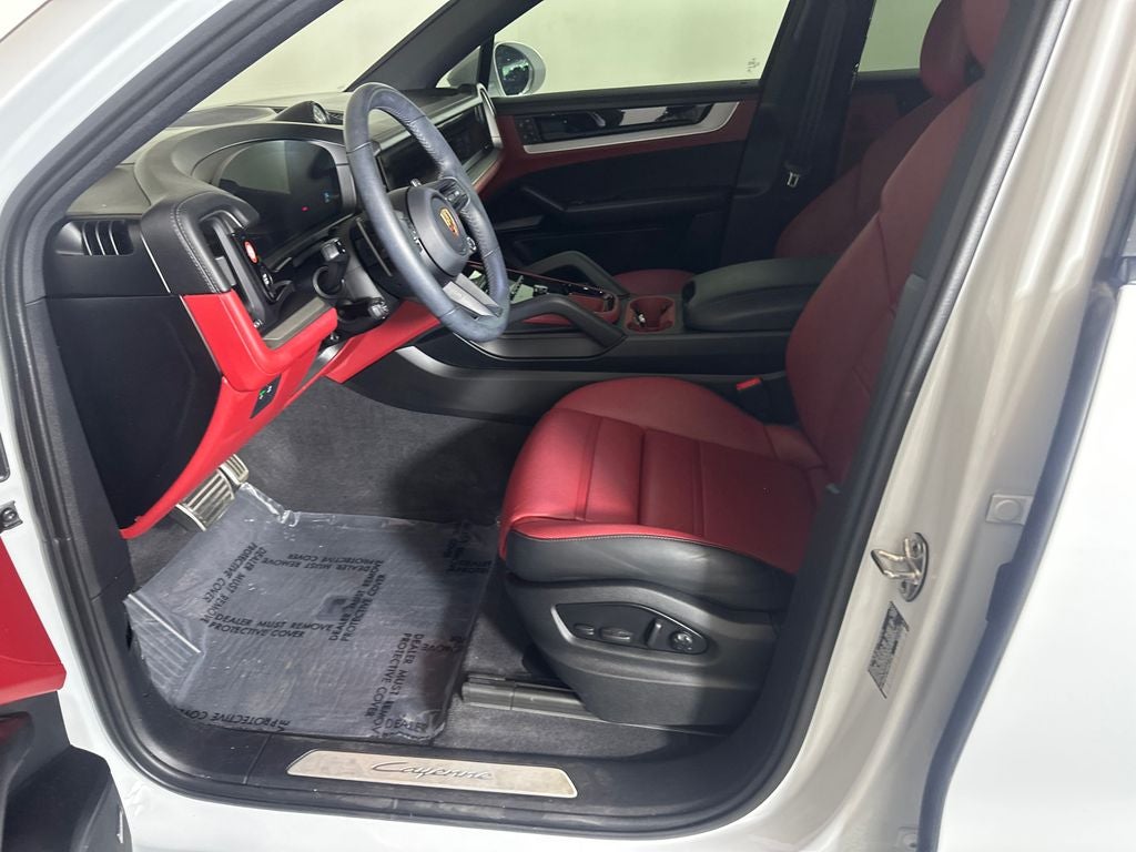 2025 Porsche Cayenne Coupe Base
