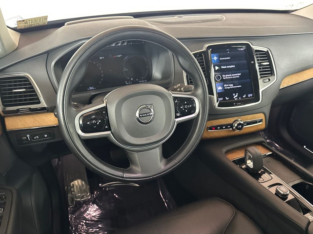 2022 Volvo XC90 Recharge Plug-In Hybrid T8 Inscription Expression 6 Passenger