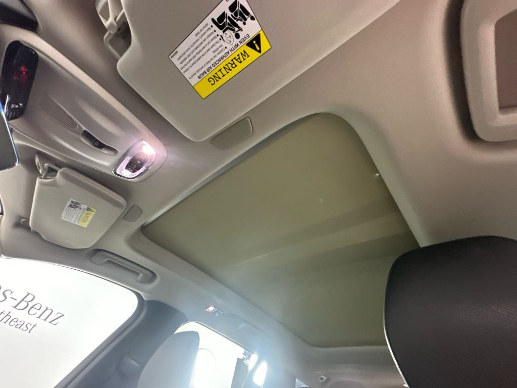 2022 Volvo XC90 Recharge Plug-In Hybrid T8 Inscription Expression 6 Passenger