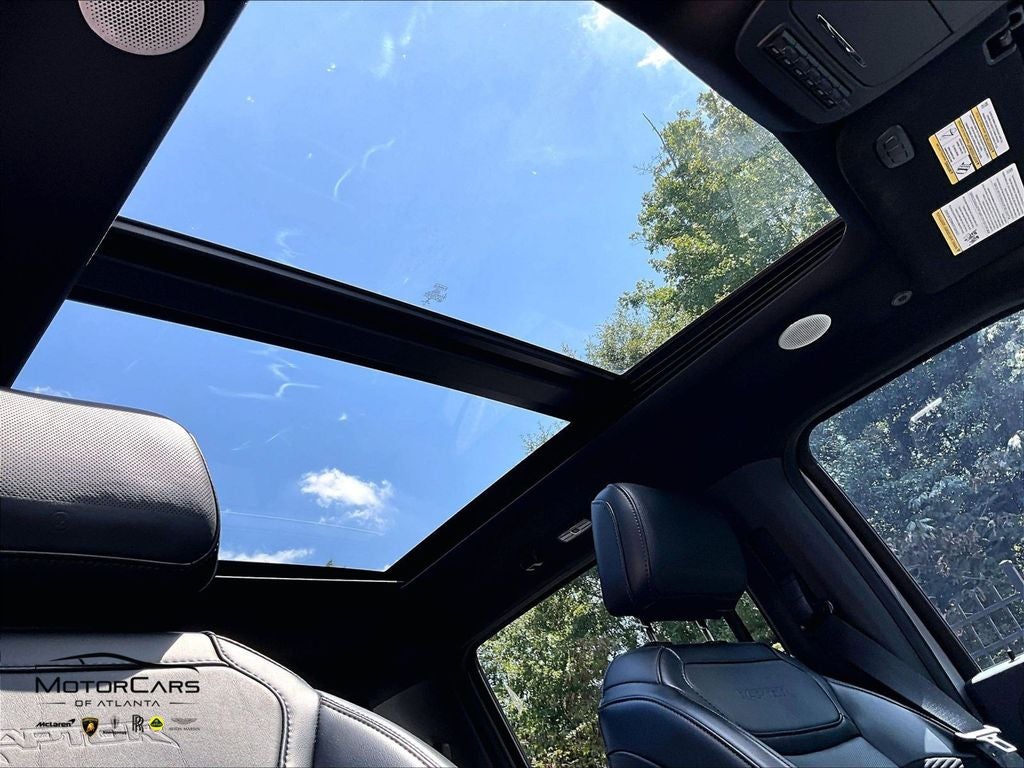 2023 Ford F-150 Raptor ...Moonroof & Tailgate Package!!!