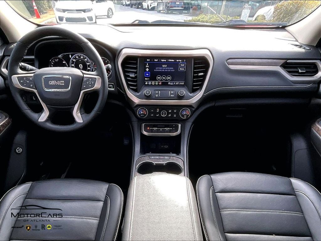 2023 GMC Acadia Denali ...AWD!!!