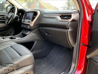 2023 GMC Acadia Denali ...AWD!!!