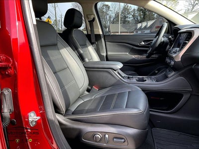 2023 GMC Acadia Denali ...AWD!!!