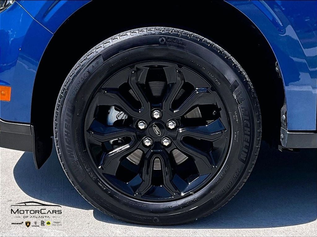 2023 Ford Maverick Lariat ...Black Appearance Package!!