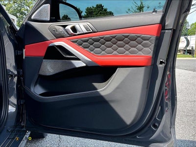2025 BMW X6 M Base