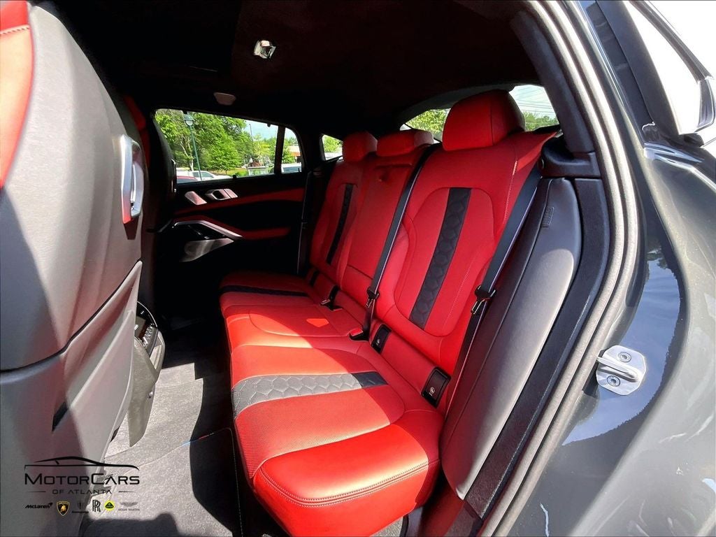 2025 BMW X6 M Base