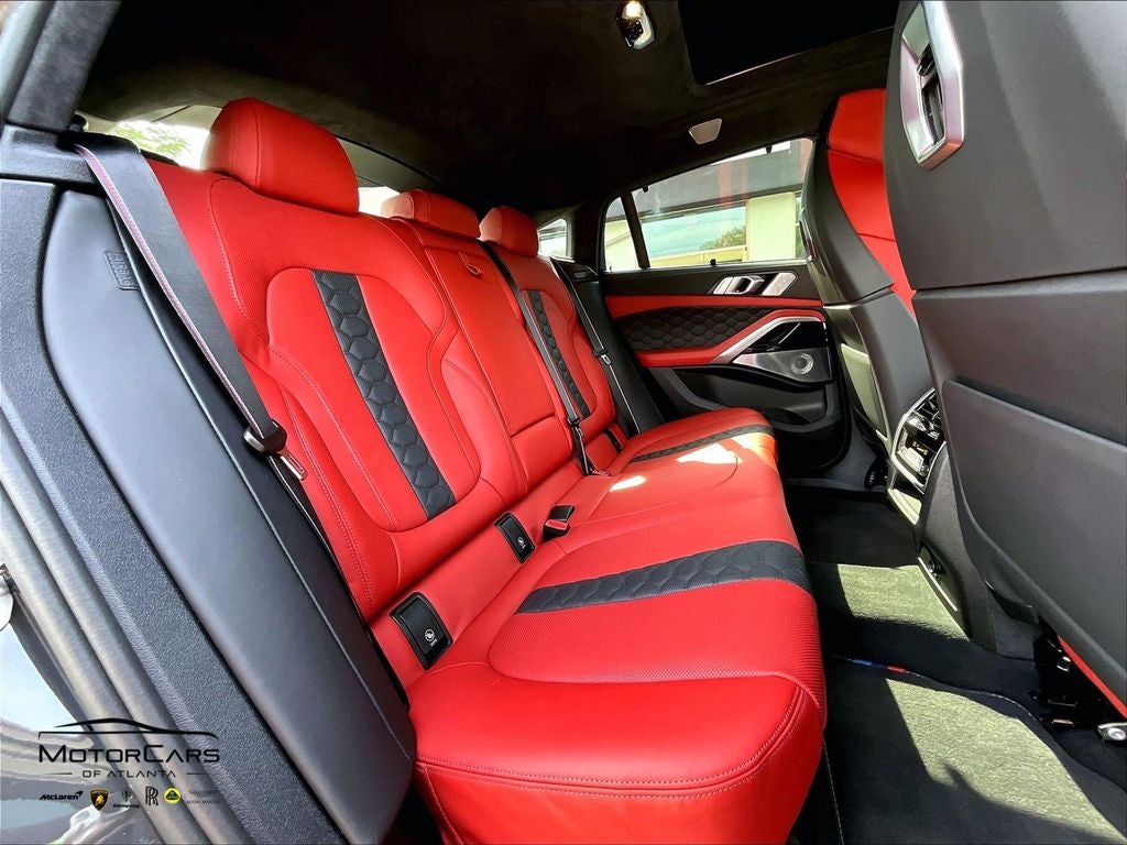 2025 BMW X6 M Base