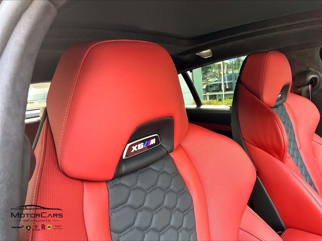2025 BMW X6 M Base