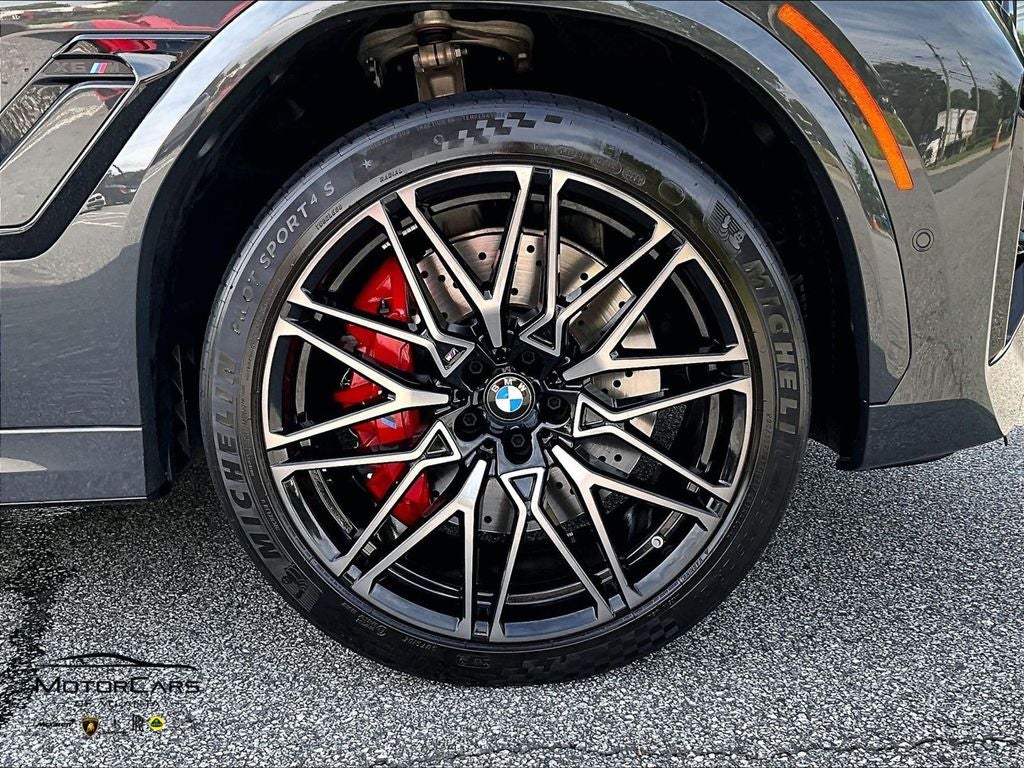2025 BMW X6 M Base
