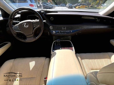 2019 Lexus LS 500 Base ...28-Way Massaging Semi-Aniline Leather!