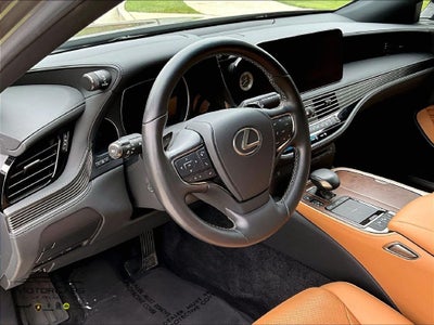 2022 Lexus LS 500 Base ...Heated & Ventilated 16-Way Seats!