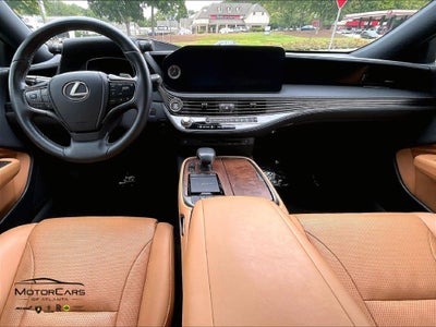 2022 Lexus LS 500 Base ...Heated & Ventilated 16-Way Seats!