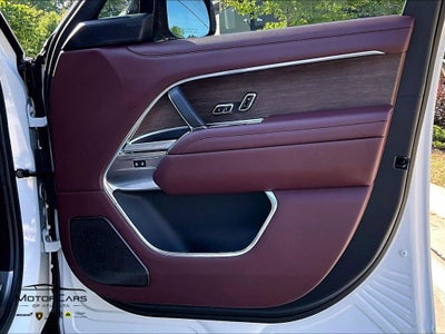 2025 Land Rover Range Rover Autobiography LWB