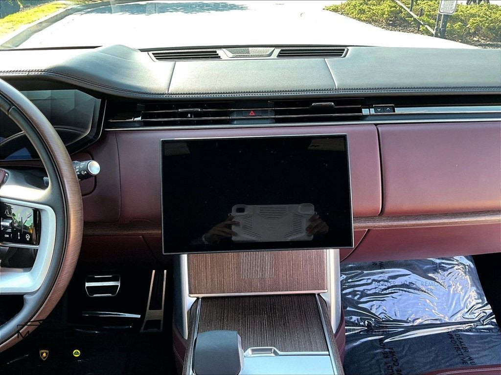 2025 Land Rover Range Rover Autobiography LWB