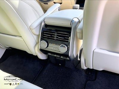 2025 Land Rover Range Rover SE ...Air Suspension with Active Roll Control!
