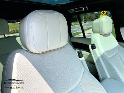 2025 Land Rover Range Rover SE ...Air Suspension with Active Roll Control!