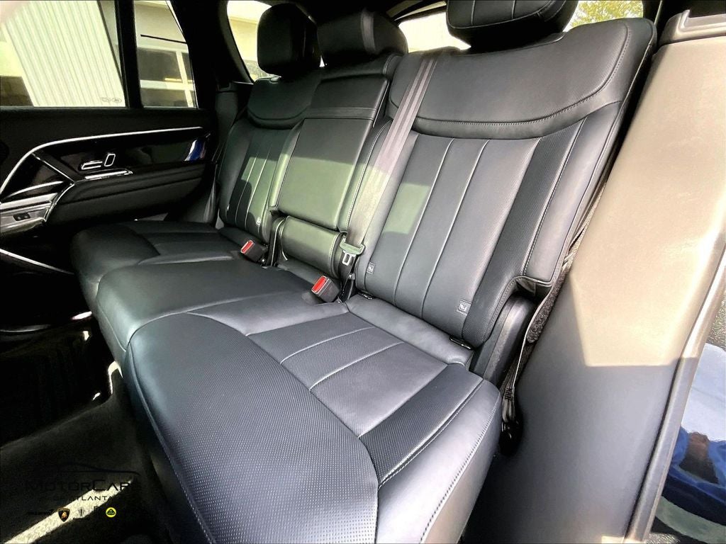 2024 Land Rover Range Rover SE ...Shadow Pack!!