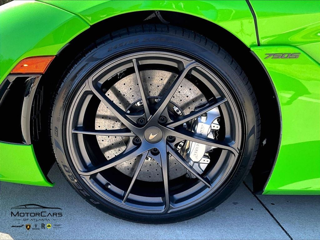 2026 McLaren 750S Base