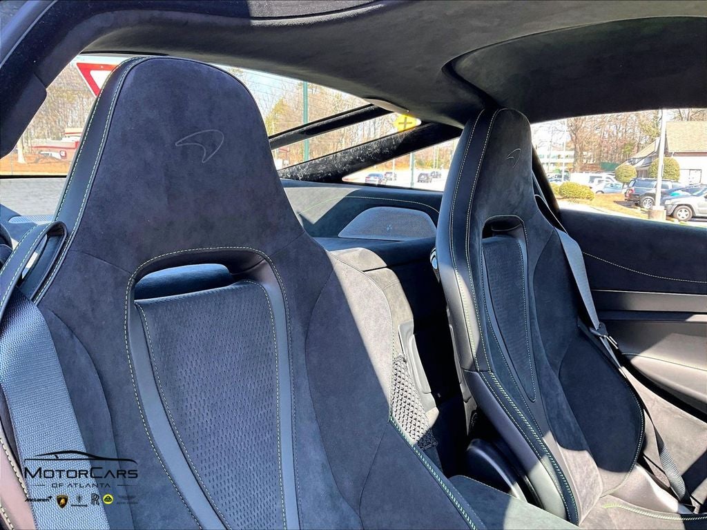 2026 McLaren 750S Base