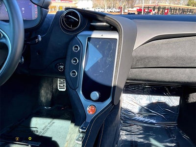 2025 McLaren 750S Base