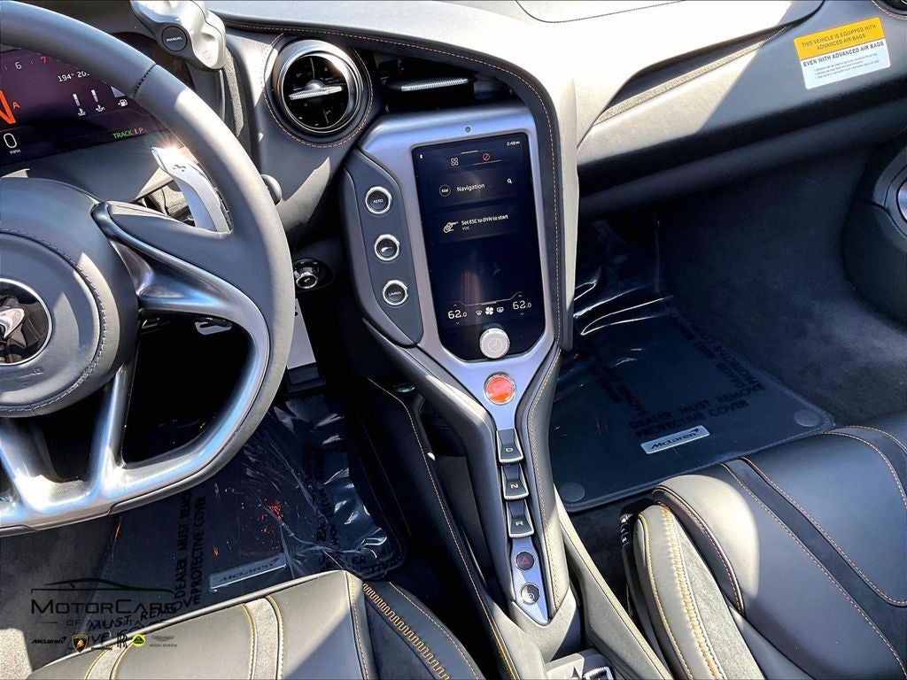 2026 McLaren 750S Spider Base