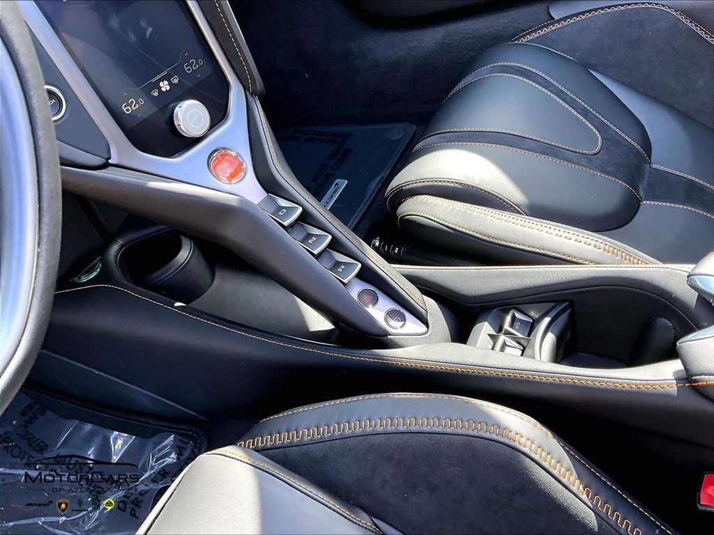 2026 McLaren 750S Spider Base