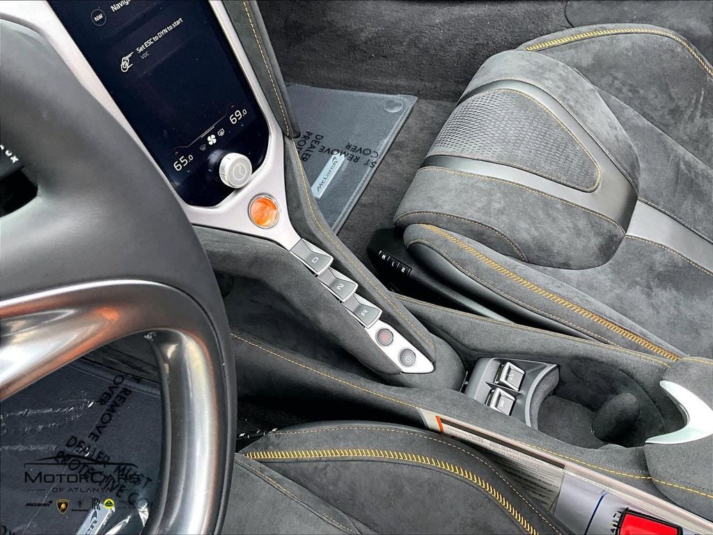 2027 McLaren 750S Spider Base
