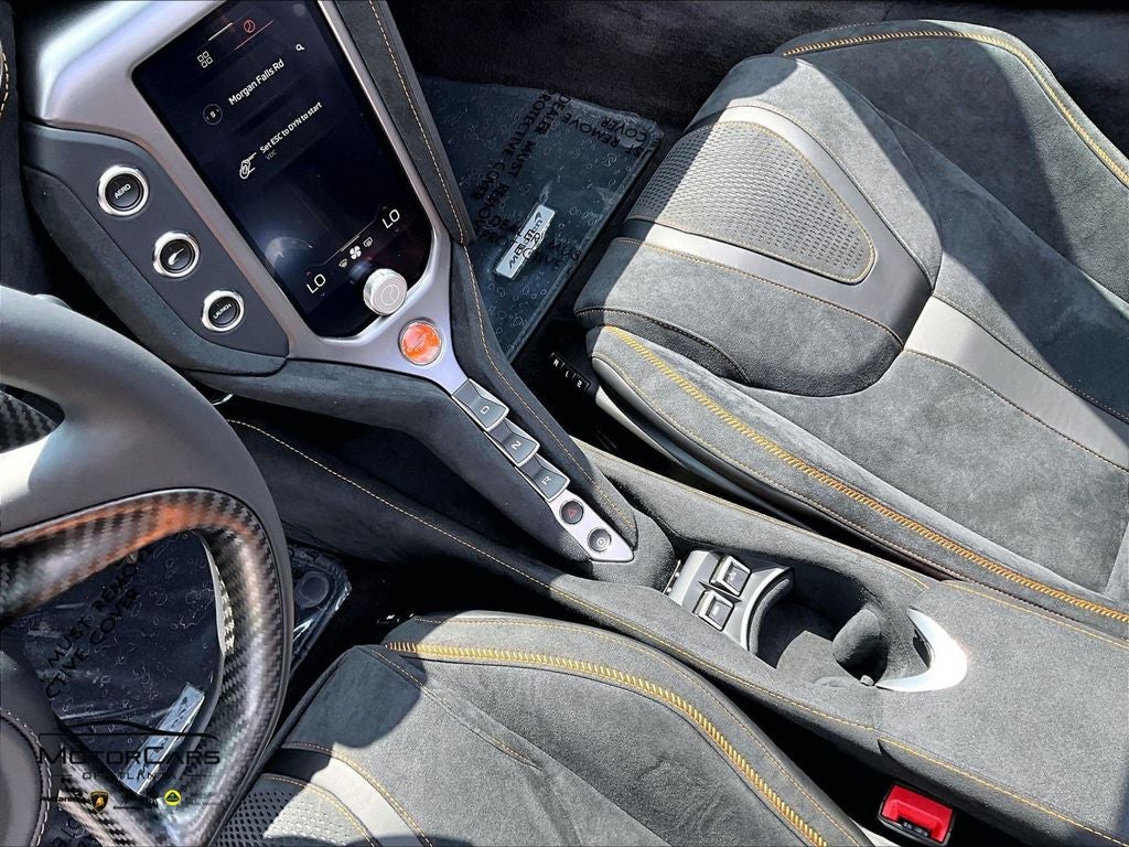 2027 McLaren 750S Spider Base