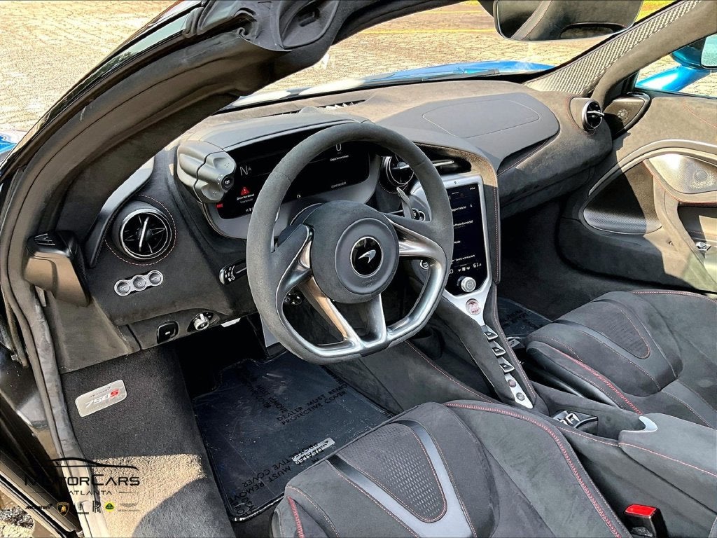2024 McLaren 750S Base