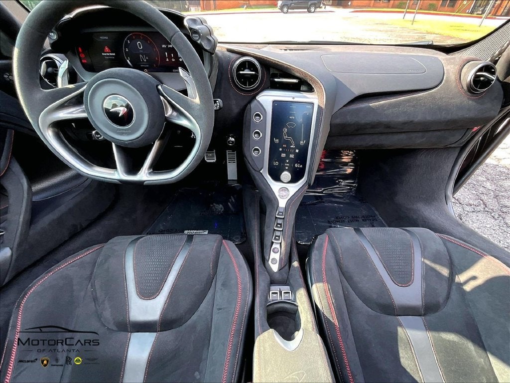 2024 McLaren 750S Base