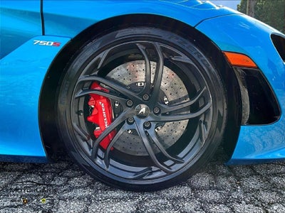 2024 McLaren 750S Base