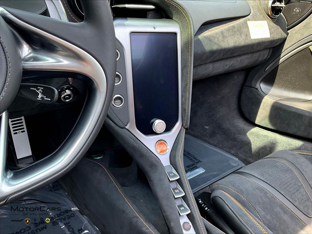 2027 McLaren 750S Spider Base