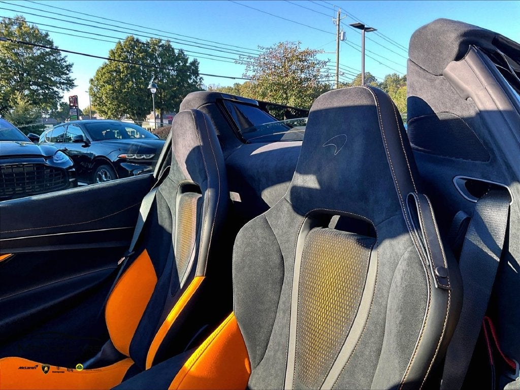 2027 McLaren 750S Spider Base