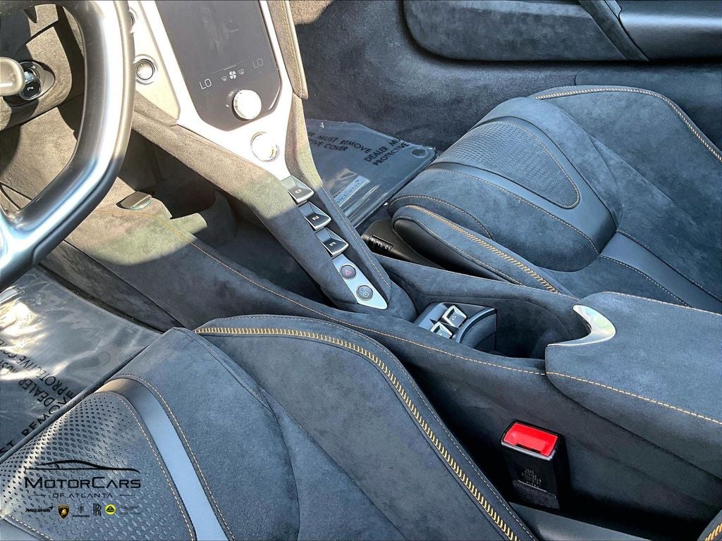 2027 McLaren 750S Spider Base